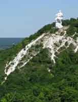 Image from entry Artem monument in Sviatohirsk s in the Internet Encyclopedia of Ukraine